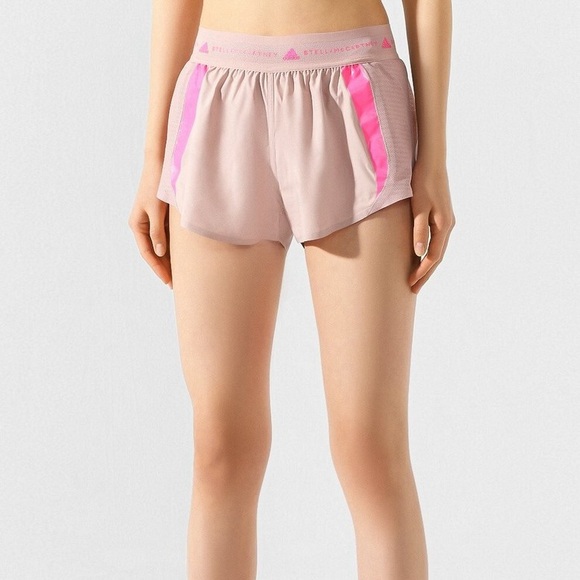 Adidas by Stella McCartney Ice Pink Athletic Shorts, size S, 165$ - Picture 2 of 5